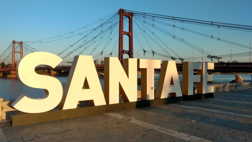 Puente colgante. Santa Fe, Argentina