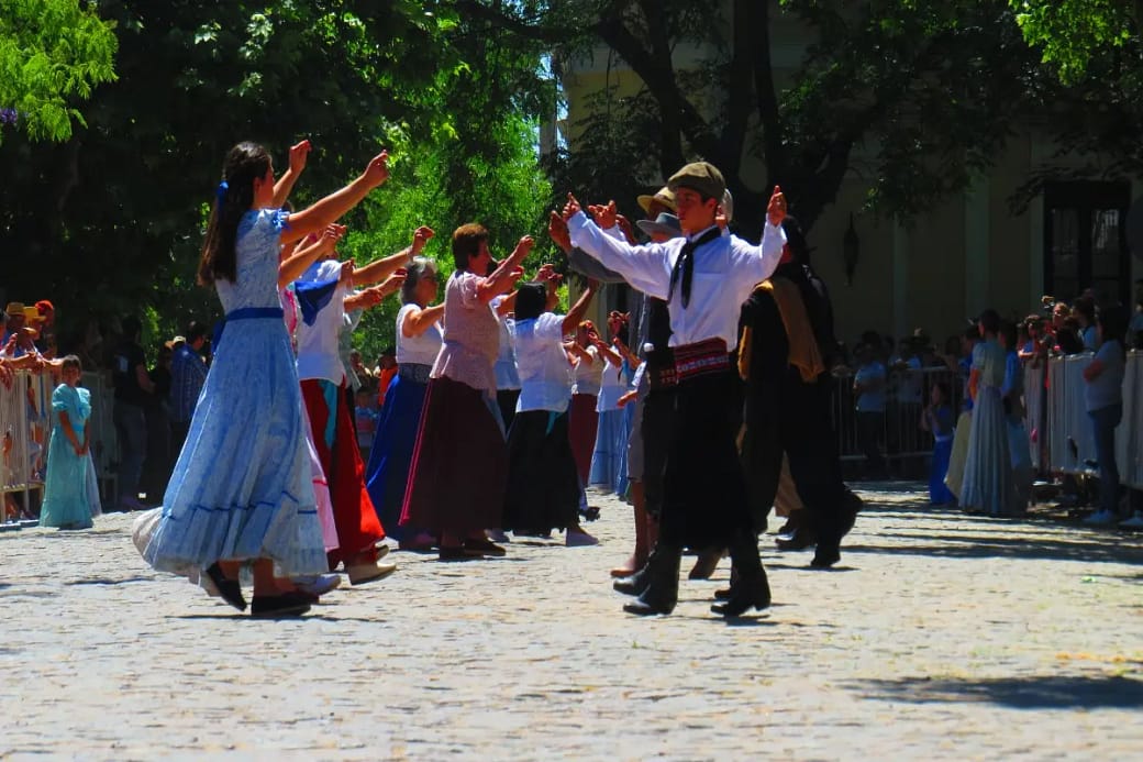 Turismo Rural y Estancias en Buenos Aires. Fiesta de la Tradición Danza y folklore durante la Fiesta de la Tradición, San Antonio de Areco, Provincia de Buenos Aires, Región de Buenos Aires, Argentina.