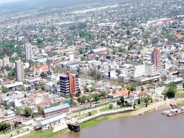 Vista aérea de la ciudad de Formosa, Argentina. Vista aérea de la ciudad de Formosa, Argentina. Capital provincial a orillas del río Paraguay y puerta de entrada al Gran Chaco.